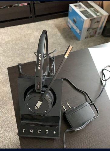 Ear headset sennheiser - ear,